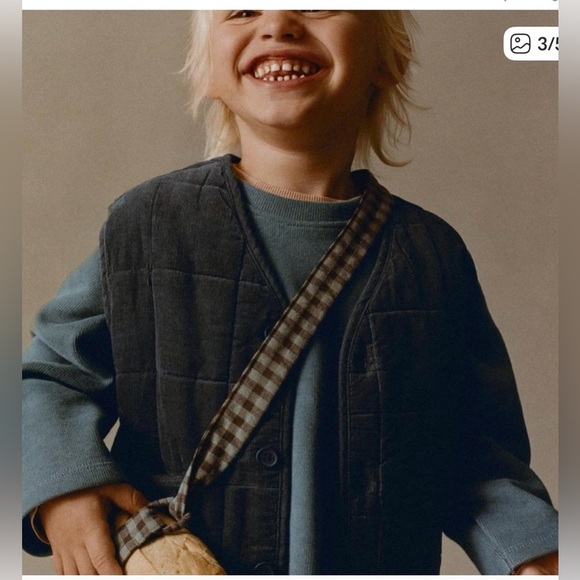 Kids Quilted Vest with Pockets - Picture 5 of 6